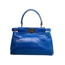 Fendi Iconic Mini Peekaboo Tas in Krokodillenleer Lichtblauw