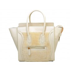 Celine Luggage Medium Tote in kalfsleer crème / wol crème