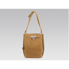 Hermes So Kelly 22cm Clemence Bruin Goud