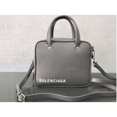 Balenciaga Triangle Square XS tas grijs 513995c8k021001