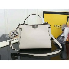 Fendi Peekaboo Essential tas van kalfsleer in wit