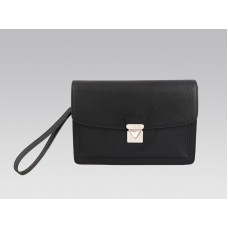 Louis Vuitton Taiga-leer Belaia