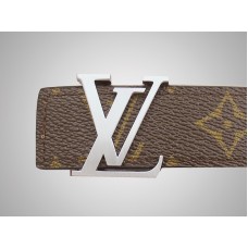 Louis Vuitton riem met initialenmonogram en zilveren gesp.