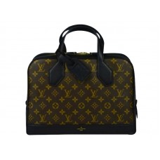 Louis Vuitton Monogram Dora Mm Zwart