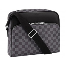 Louis Vuitton Damier Grafiet Canvas Dayton Reporter Mm