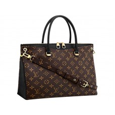 Louis Vuitton Monogram Canvas Pallas Zwart