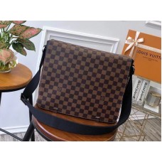 Louis Vuitton Damier canvas Ebene District Mm n41032