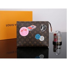 Louis Vuitton Monogram Canvas Toilettasje 26 m41438