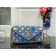 Louis Vuitton Monogram Denim New Wave Chain Pochette Blauw m67531