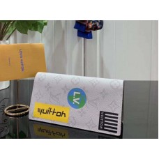 Louis Vuitton Monogram Canvas Brazza Portemonnee Wit m67822